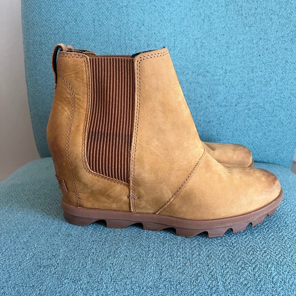 Sorel Wedge Boots